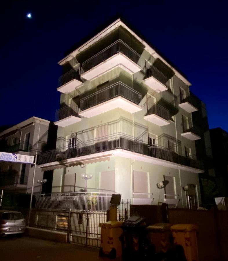 Villa Derna Rimini Exteriör bild